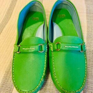 Frances Valentine Green Leather Driving Loafers with Glossy Finish. Size 8 L/N